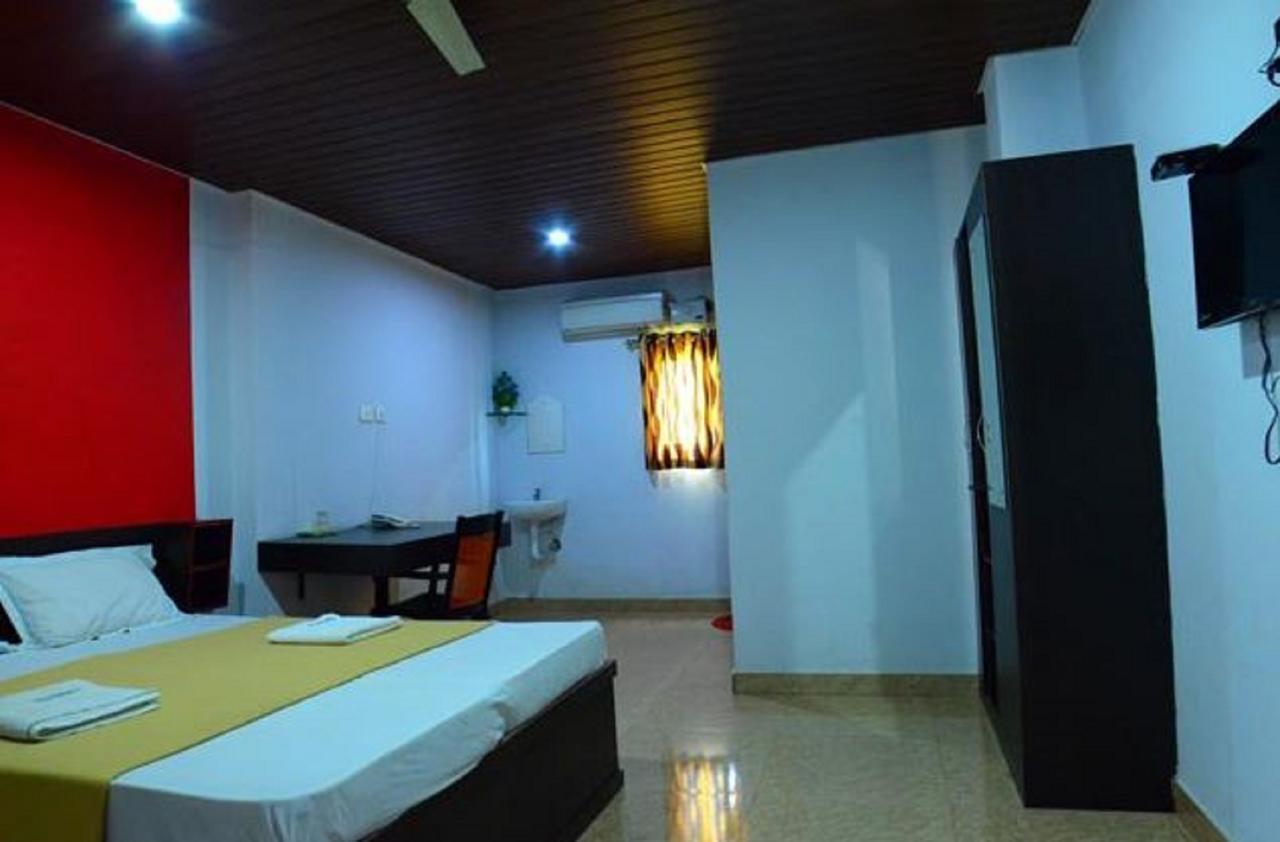 Thaibah Residency Hotel Kottakkal Kültér fotó